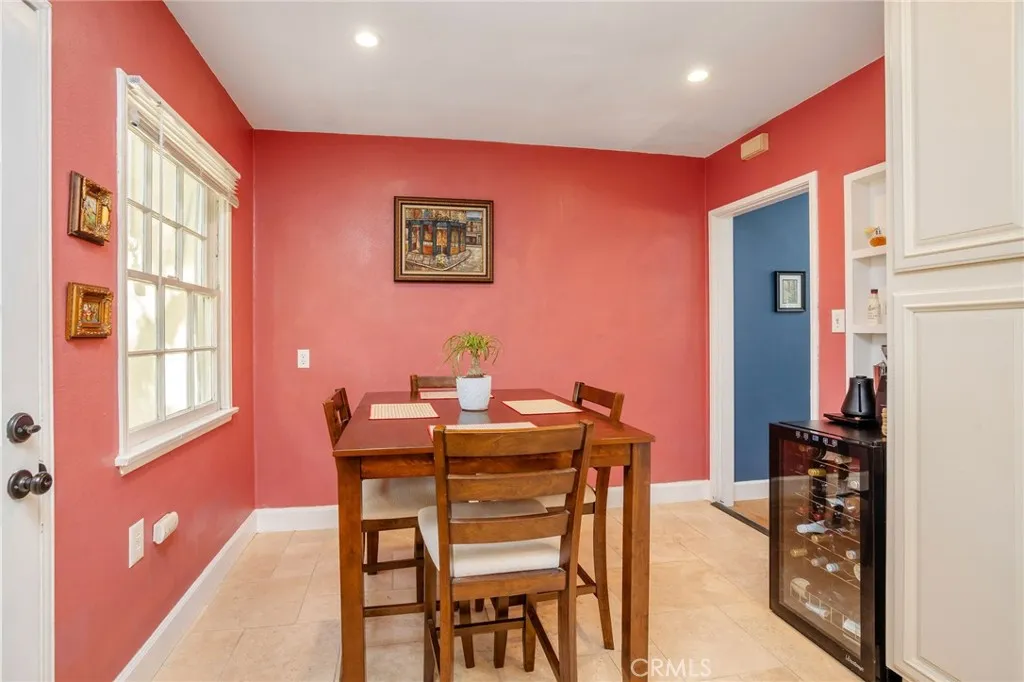 619 Granada Street, Glendale, California 91205 home-pic-9