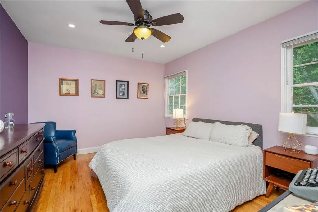 619 Granada Street, Glendale, California 91205 home-pic-17