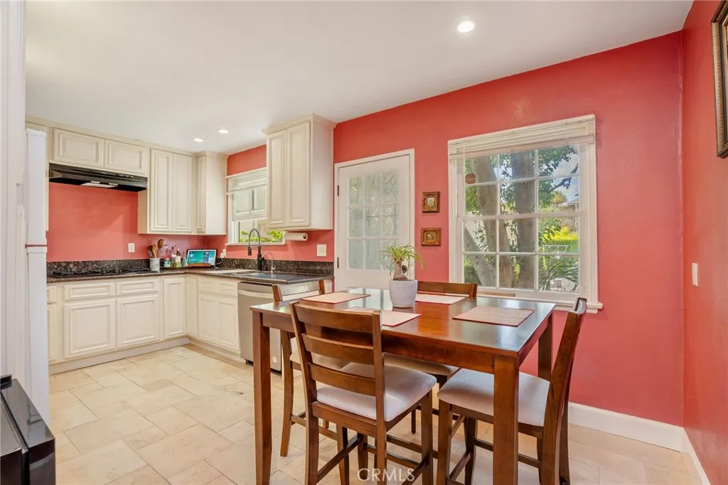 619 Granada Street, Glendale, California 91205 home-pic-6
