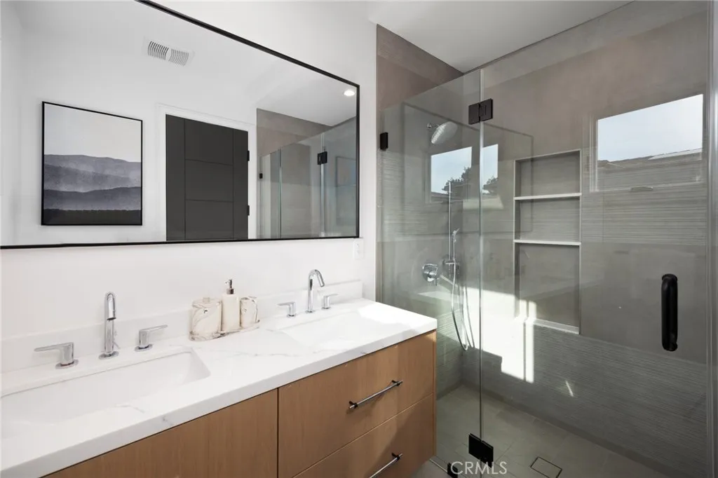 905 W Duarte Road A, Arcadia, California 91007 home-pic-10