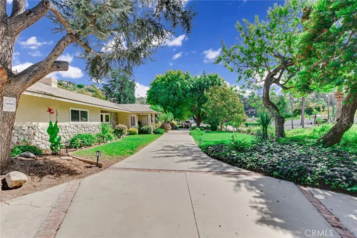 20733 Rancho Los Cerritos Road E, Covina, California 91724