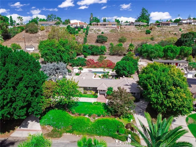 20733 Rancho Los Cerritos Road E, Covina, California 91724