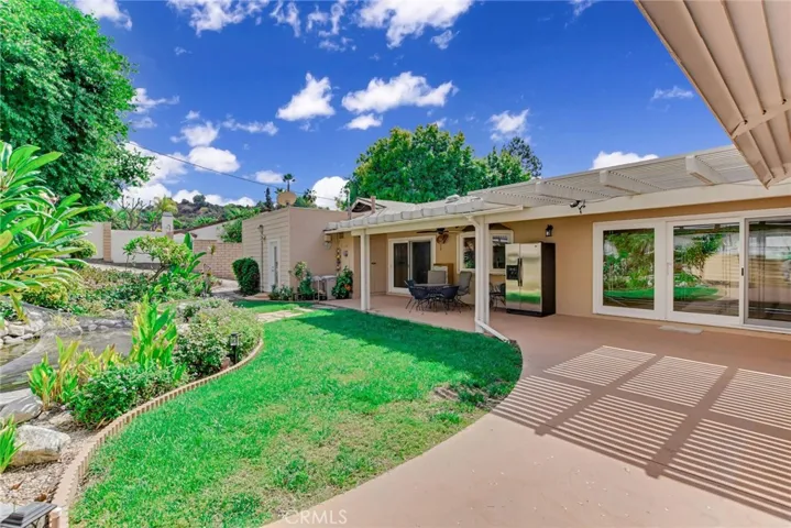 20733 Rancho Los Cerritos Road E, Covina, California 91724