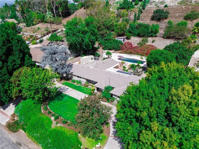 20733 Rancho Los Cerritos Road E, Covina, California 91724