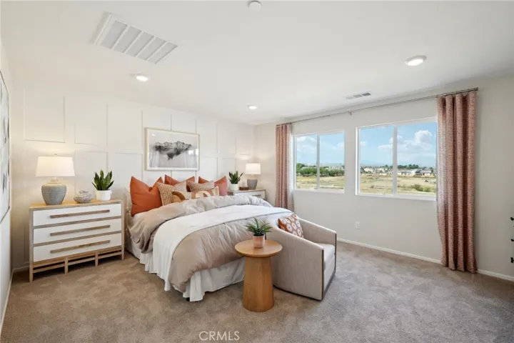 MODEL HOME