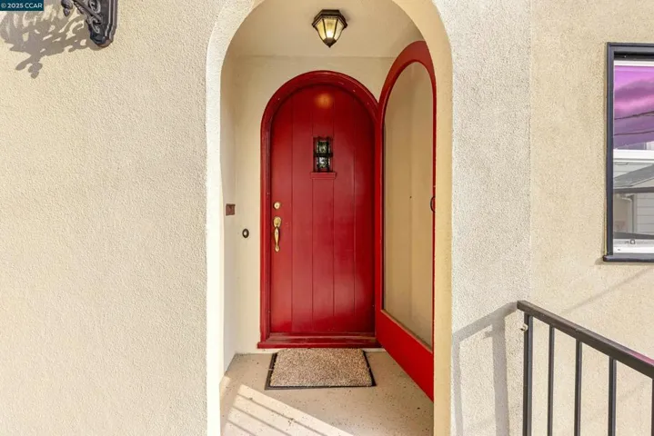 912 Brown St, Martinez, California 94553
