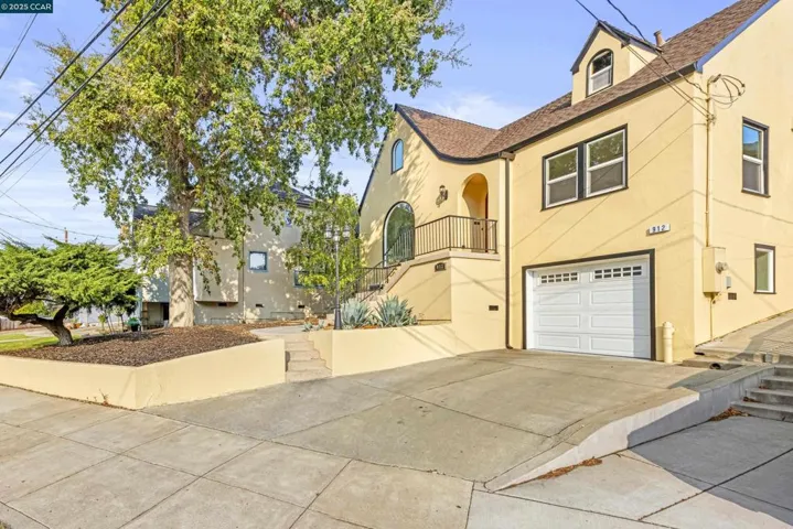 912 Brown St, Martinez, California 94553