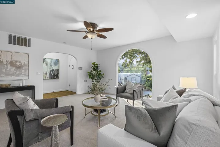 912 Brown St, Martinez, California 94553