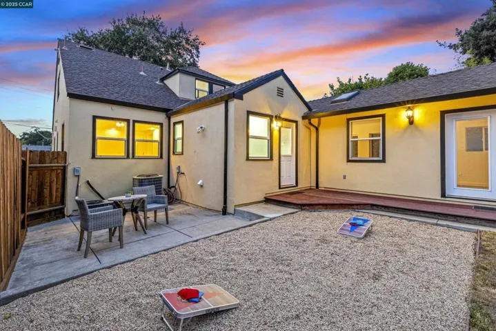 912 Brown St, Martinez, California 94553