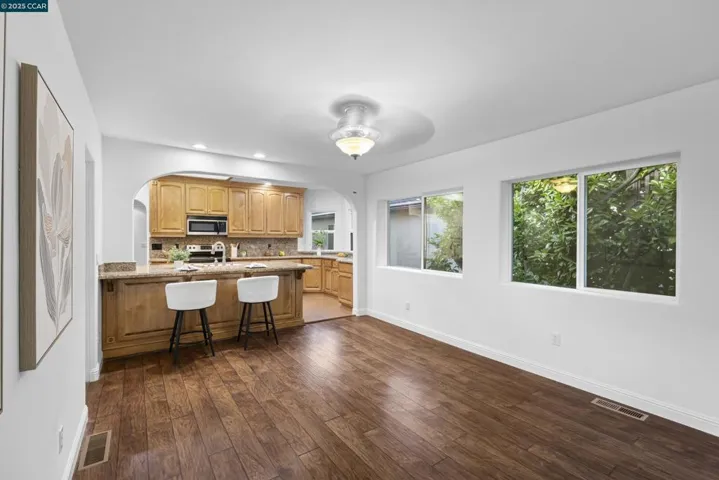 912 Brown St, Martinez, California 94553