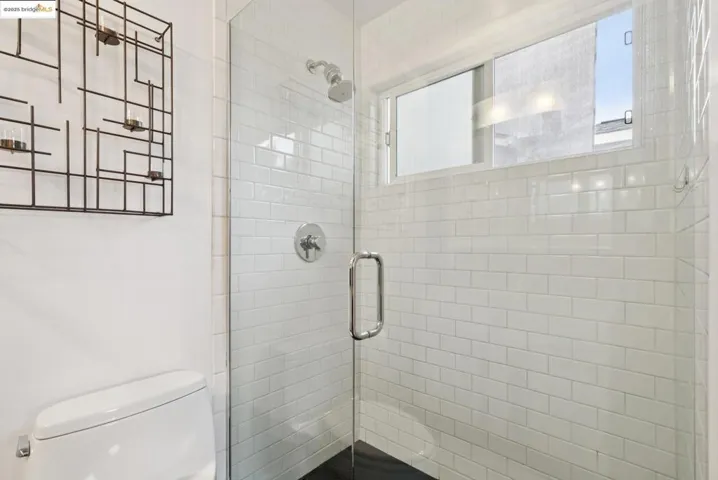 Ensuite primary bathroom