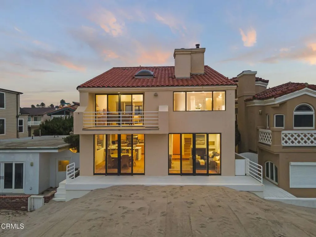 4169 Ocean Drive, Oxnard, California 93035 home-pic-1