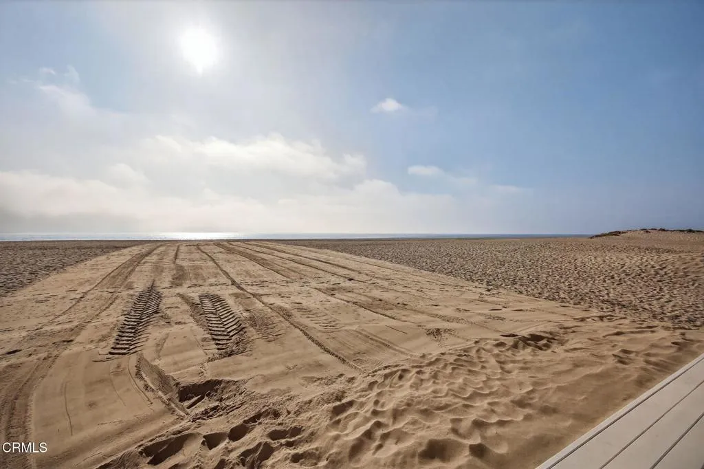 4169 Ocean Drive, Oxnard, California 93035 home-pic-53