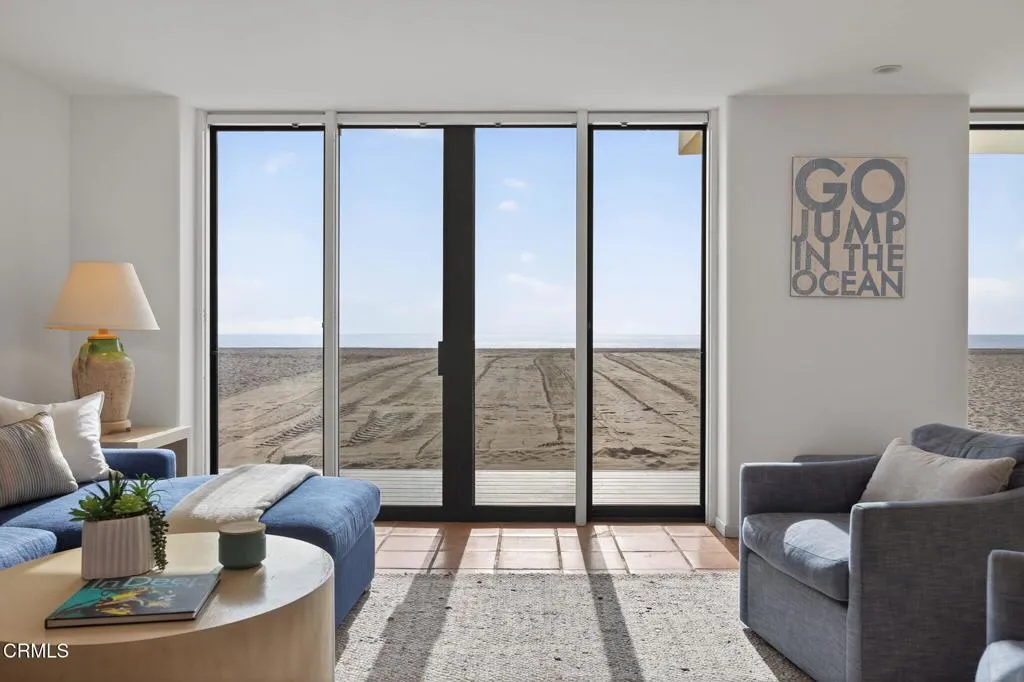 4169 Ocean Drive, Oxnard, California 93035 home-pic-8