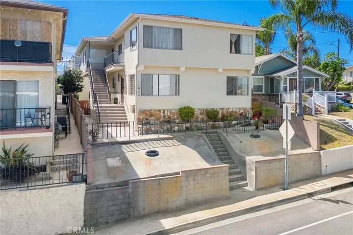 1085 W 19th Street, San Pedro, California 90731