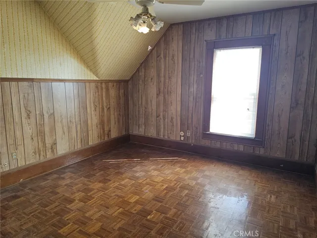 Upstairs office South East