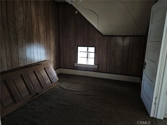 Upstairs South west room