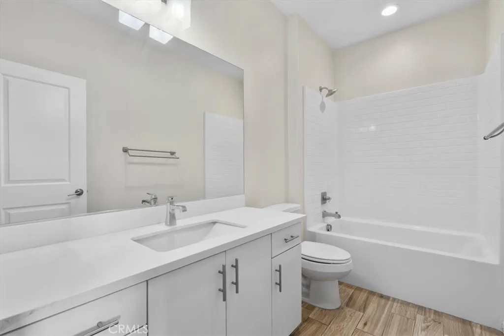 726 Central Avenue, Upland, California 91786 home-pic-17