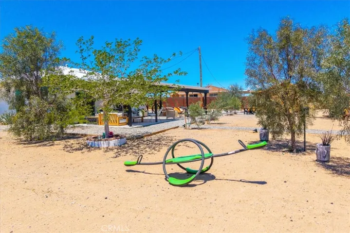 2837 Border Avenue, Joshua Tree, California 92252