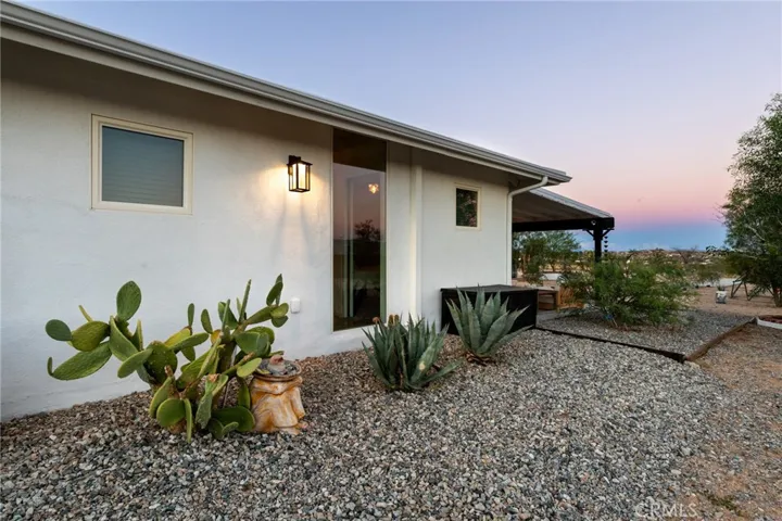 2837 Border Avenue, Joshua Tree, California 92252