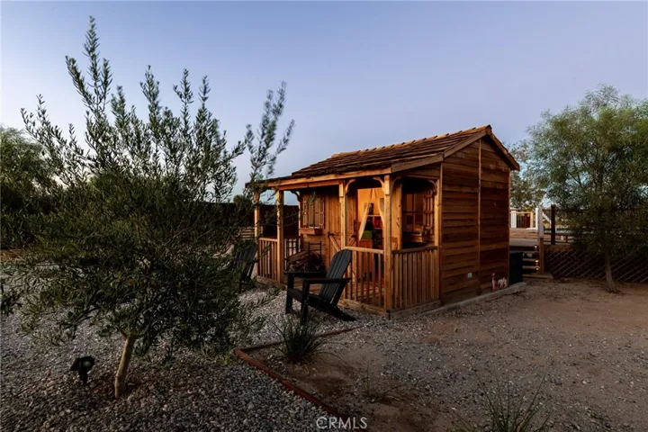 2837 Border Avenue, Joshua Tree, California 92252