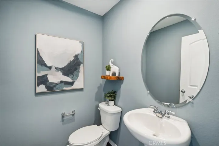 MODEL HOME