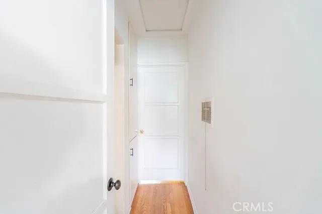 84 N Vinedo, Pasadena, California 91107 home-pic-17