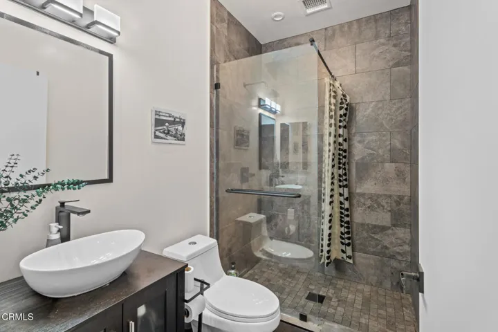 Bathroom #2