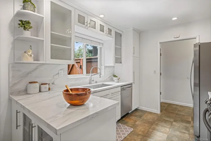 1505 Bridgeview Drive, San Diego, California 92105