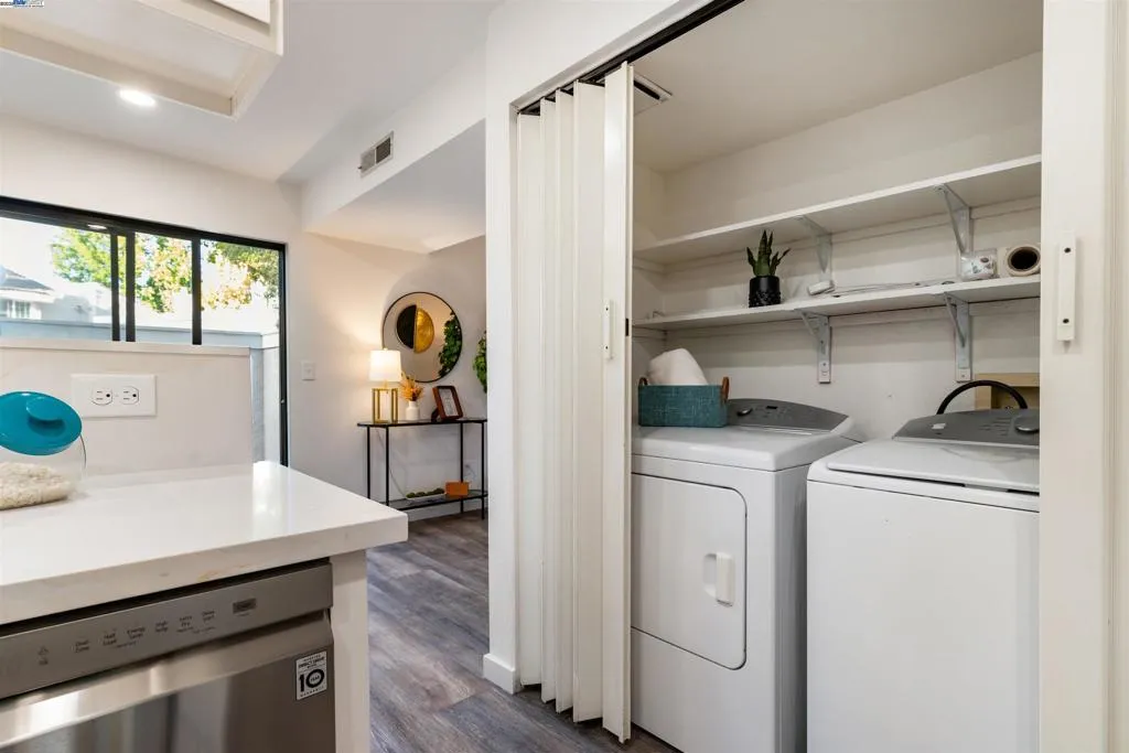 601 Palomino Dr C, Pleasanton, California 94566 home-pic-20