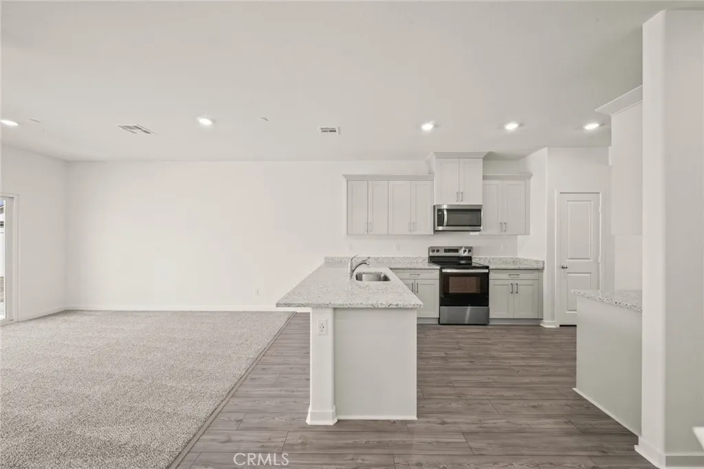 80548 Anacapa Drive, Indio, California 92201 home-pic-9