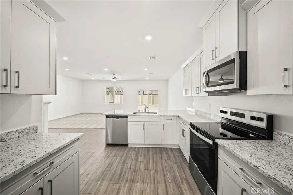80548 Anacapa Drive, Indio, California 92201 home-pic-7