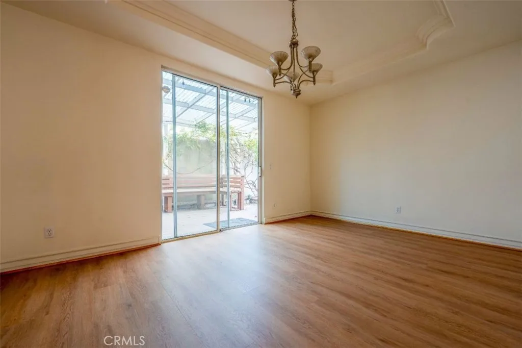 51 E Colorado Boulevard, Arcadia, California 91006 home-pic-5