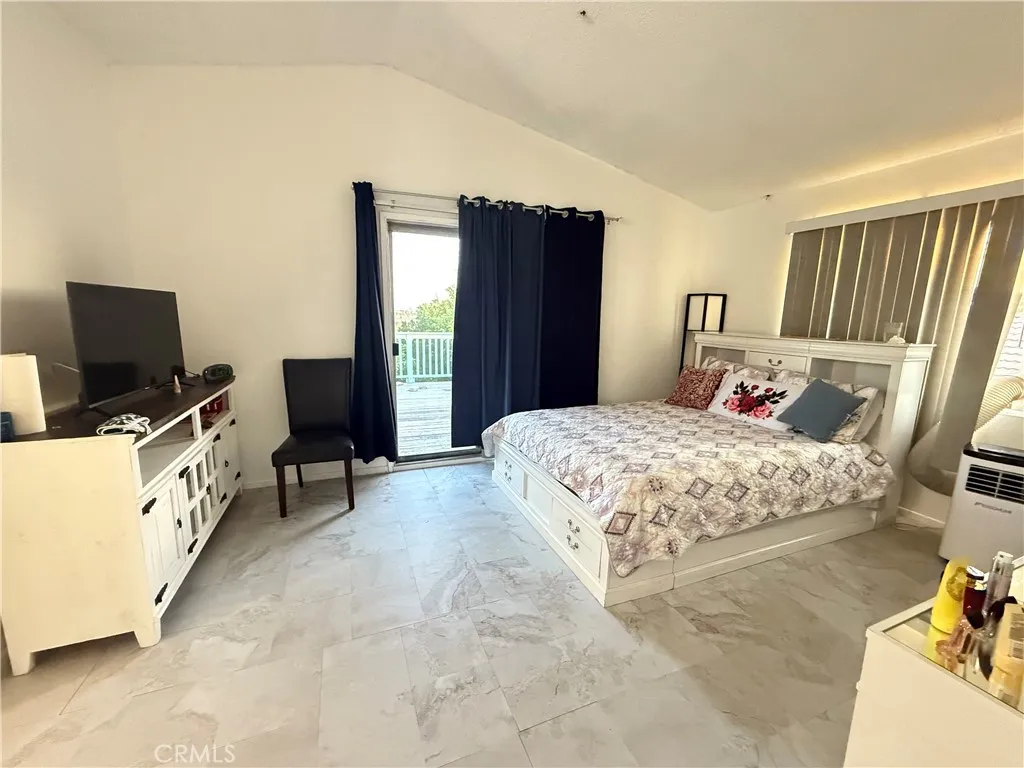 6491 Thunder Bay Trail, Jurupa Valley, California 92509 home-pic-22