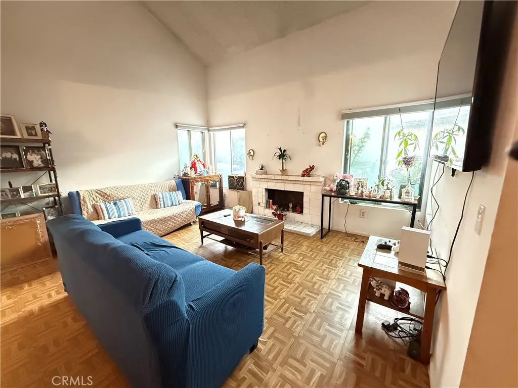 6491 Thunder Bay Trail, Jurupa Valley, California 92509 home-pic-11