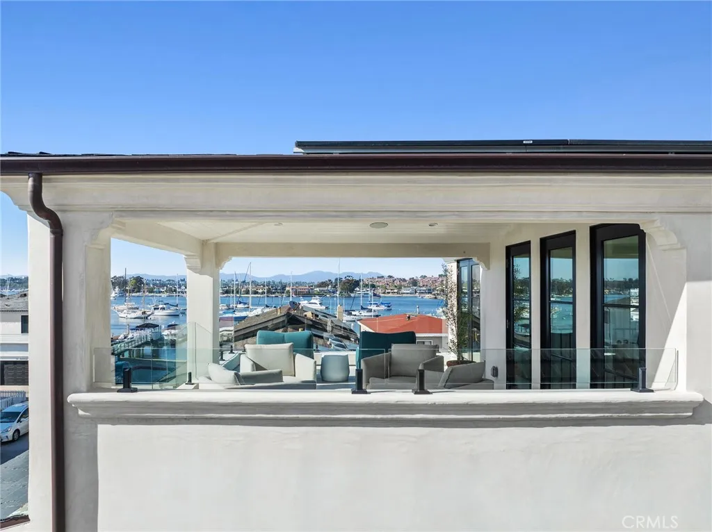 318 Coronado Street, Newport Beach, California 92661 home-pic-42