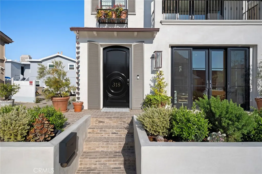 318 Coronado Street, Newport Beach, California 92661 home-pic-35