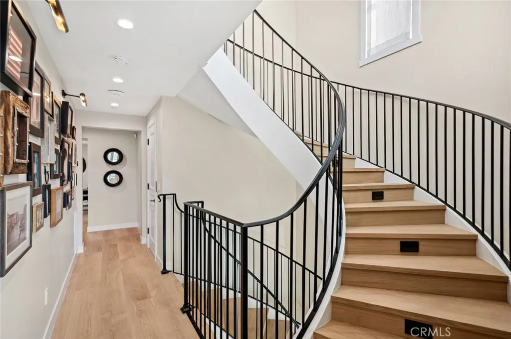 318 Coronado Street, Newport Beach, California 92661 home-pic-8
