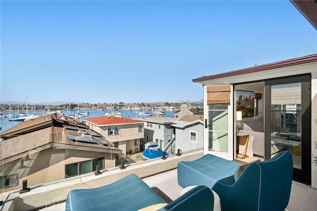318 Coronado Street, Newport Beach, California 92661 home-pic-23