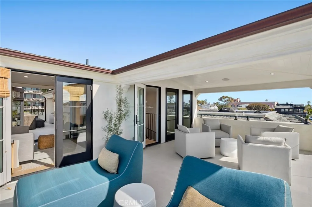318 Coronado Street, Newport Beach, California 92661 home-pic-21