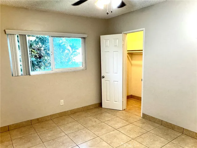 1222 W Brook D, Santa Ana, California 92703