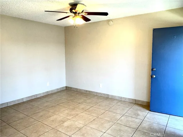 1222 W Brook D, Santa Ana, California 92703