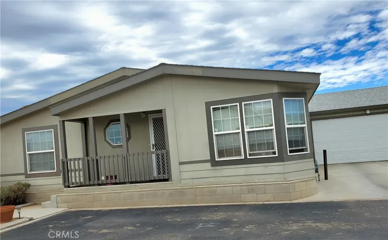 21621 Sandia Road 153, Apple Valley, California 92308