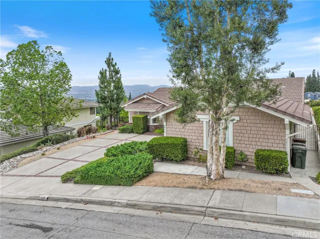 614 614 S Pathfinder, Anaheim Hills, California 92807