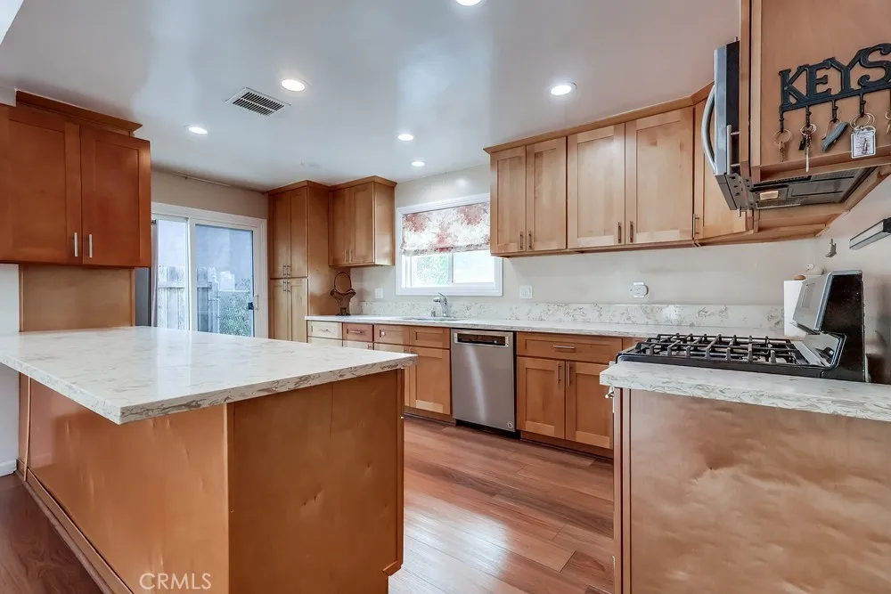 13649 Reis Street, Whittier, California 90605 home-pic-12