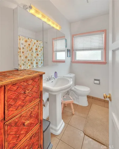 Bathroom #2