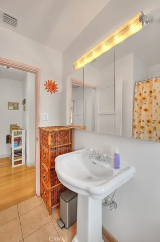 Bathroom #2