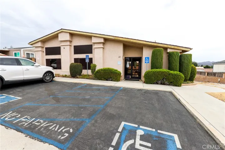 The Lost Oak park has a fantastic clubhouse for the residents. The clubhouse is across the street from the home.