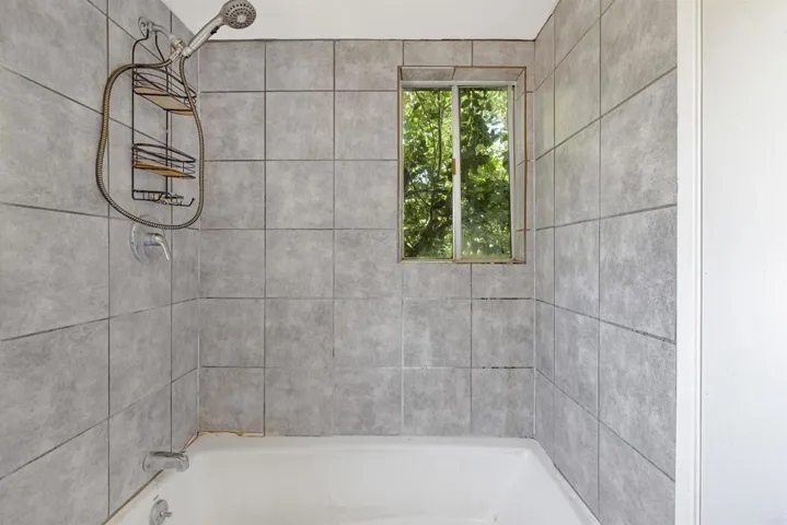 29556 Sierra Rojo Lane, Valley Center, California 92082