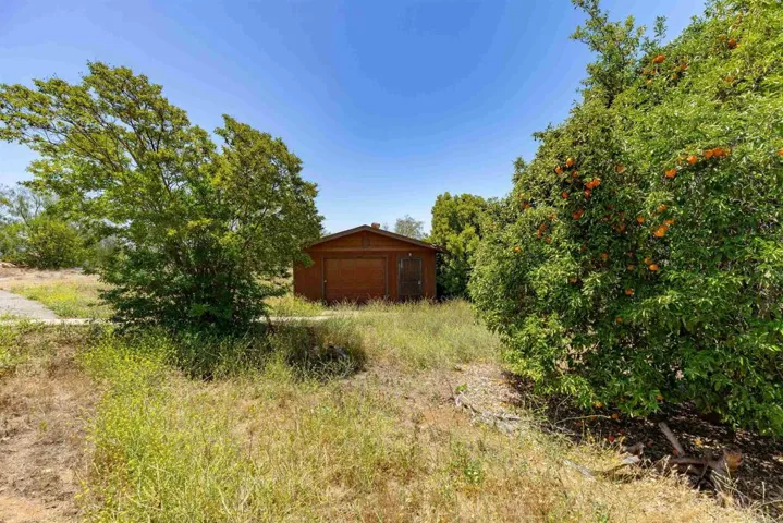 29556 Sierra Rojo Lane, Valley Center, California 92082